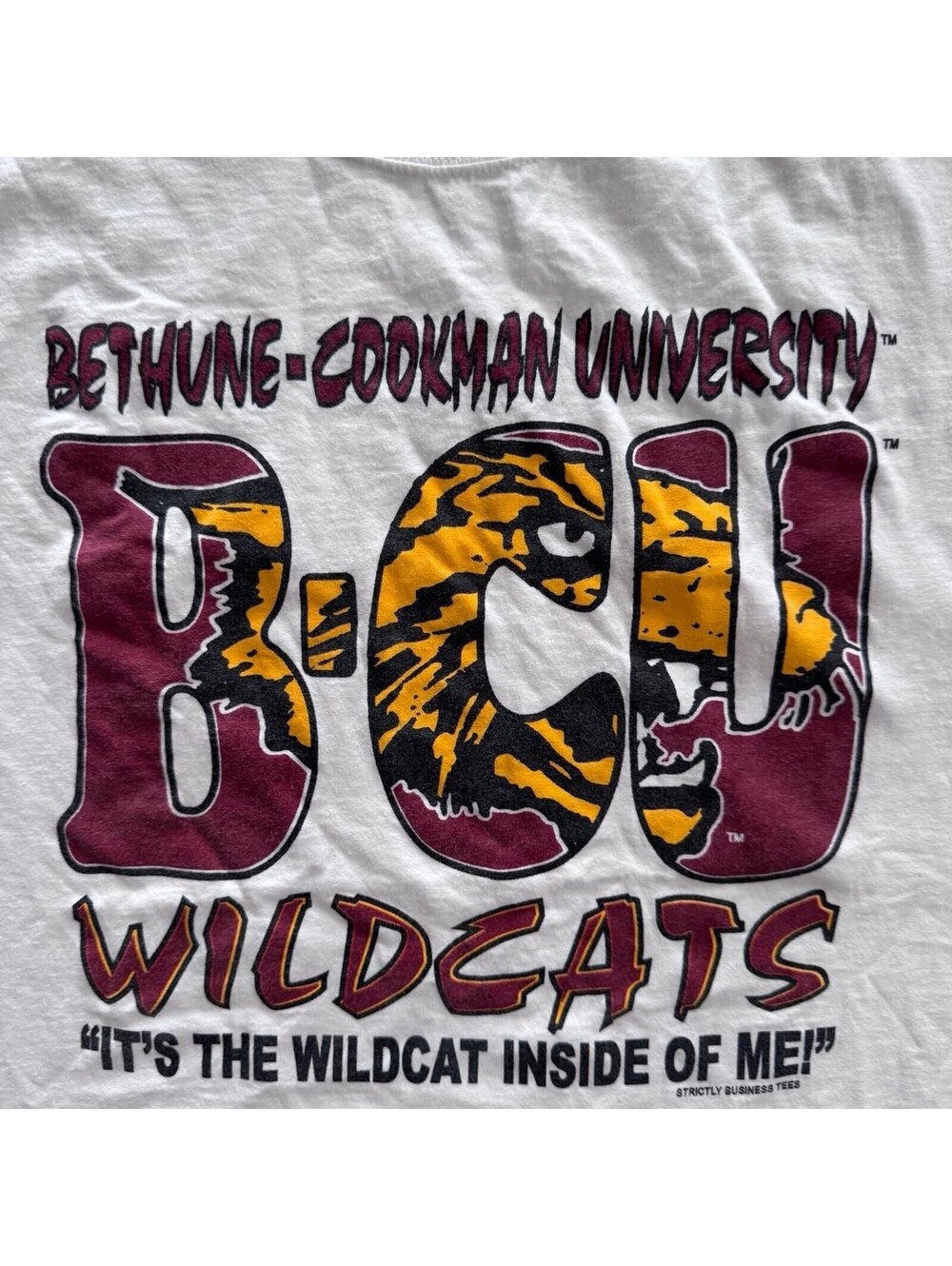 BCU B-CU Wildcats t-shirt with maroon and gold tiger graphic, size L